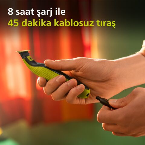 Philips QP2724/10 Oneblade Yüz Şekillendirici