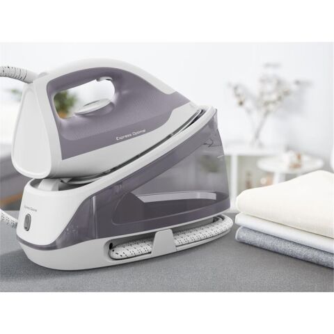 Tefal SV4111 Express Mini 110 gr Sürekli ve 200 gr Şok Buharlı 2170 Watt Buhar Kazanlı Ütü