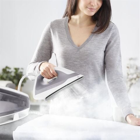Tefal SV4111 Express Mini 110 gr Sürekli ve 200 gr Şok Buharlı 2170 Watt Buhar Kazanlı Ütü