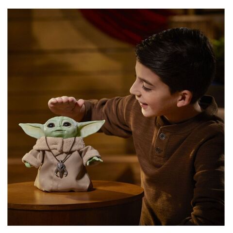 Star Wars Baby Yoda Sesli ve Hareketli Animatronic Figürü - Koleksiyonluk Hediye