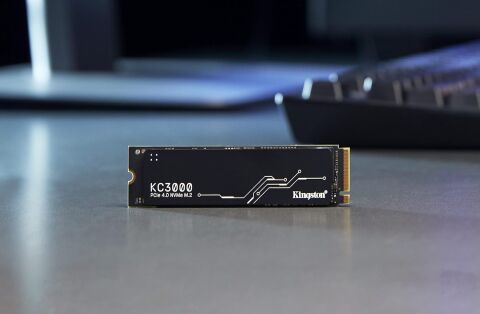 Kingston KC3000 1TB PCIe 4.0 NVMe M.2 SSD (SKC3000S/1024G)